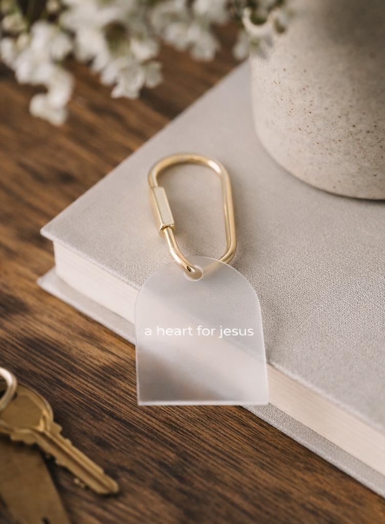 Clear Acrylic Keychain – A Heart for Jesus